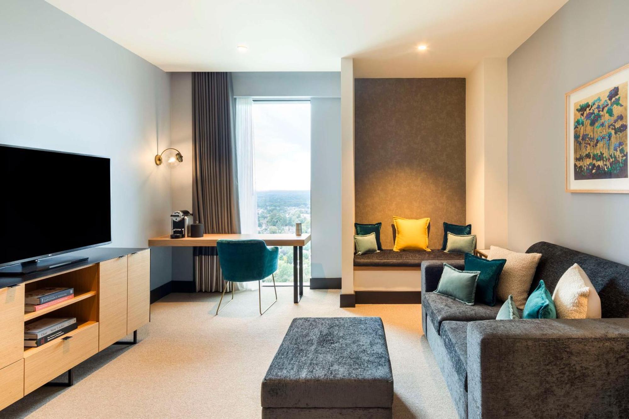 Hilton Woking Hotel Luaran gambar